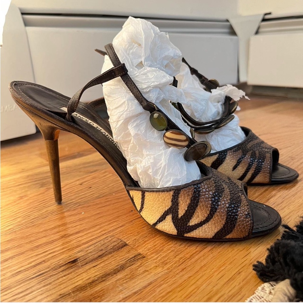 Manolo BLAHNIK heels (rare)